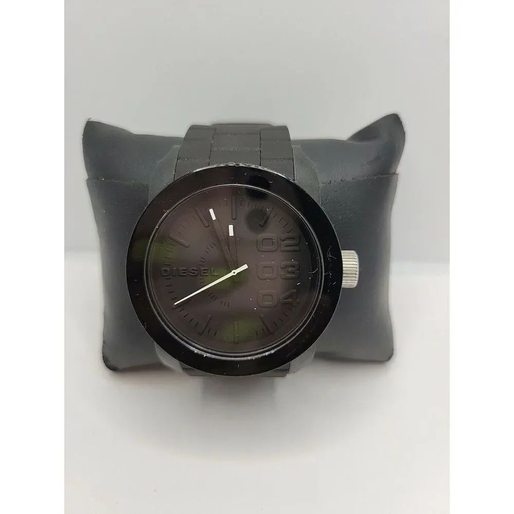 Diesel DZ1437 Men's Black Silicone Analog Dial Quartz Genuine Wrist Watch AM33